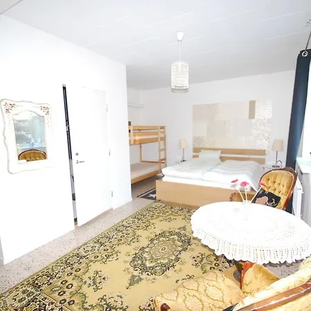 Bjoernlokan Bed & Breakfast Munka-Ljungby Exterior photo